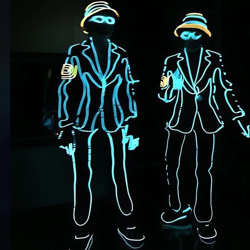 Неоновый светящийся костюм, Неоновая светящася одежда